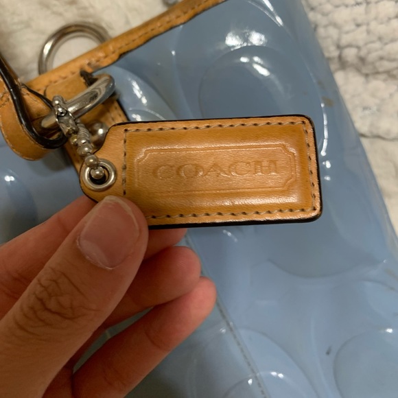 Vintage Coach Purse ** broken strap** - Picture 4 of 10